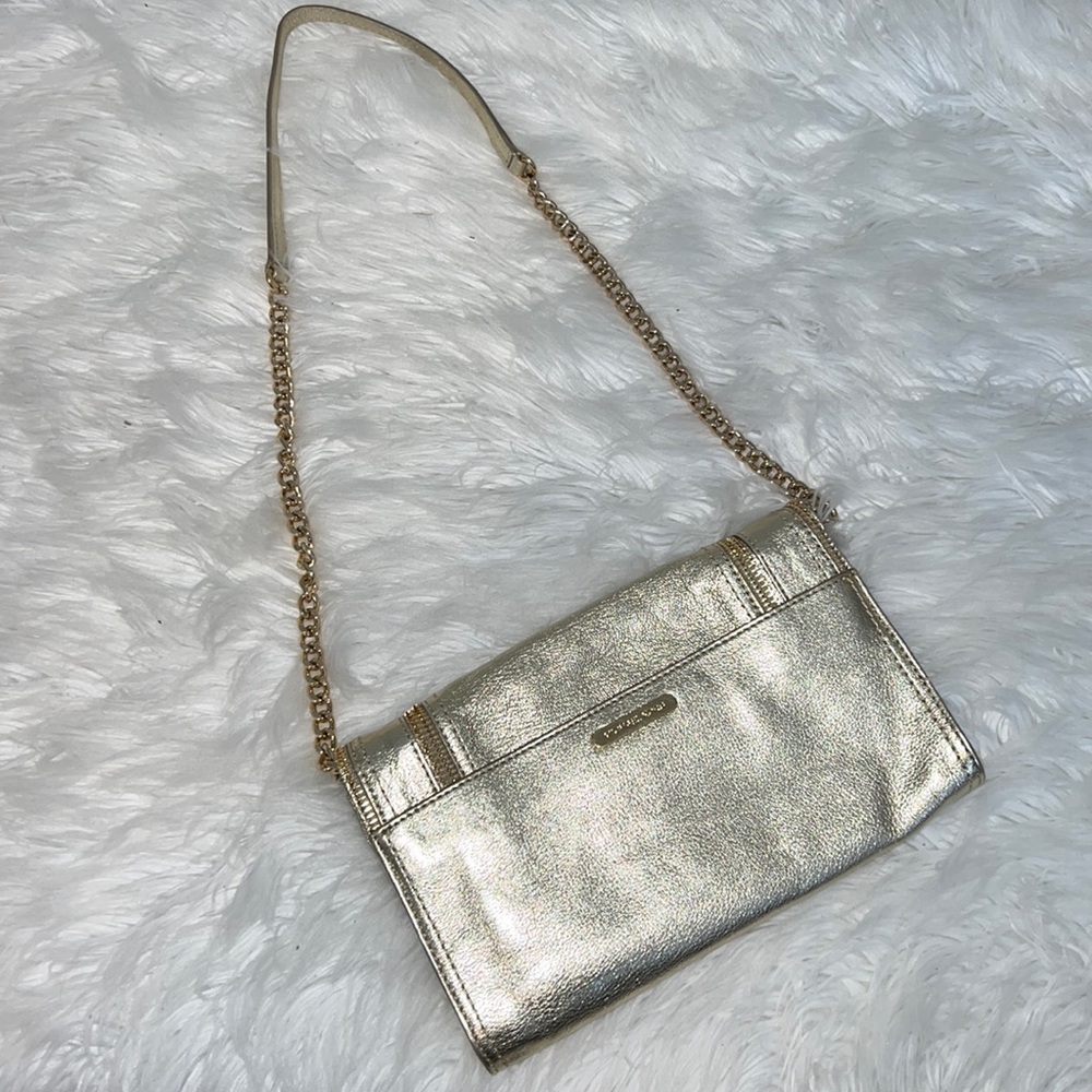 • Gold Michael Kors shoulder bag •